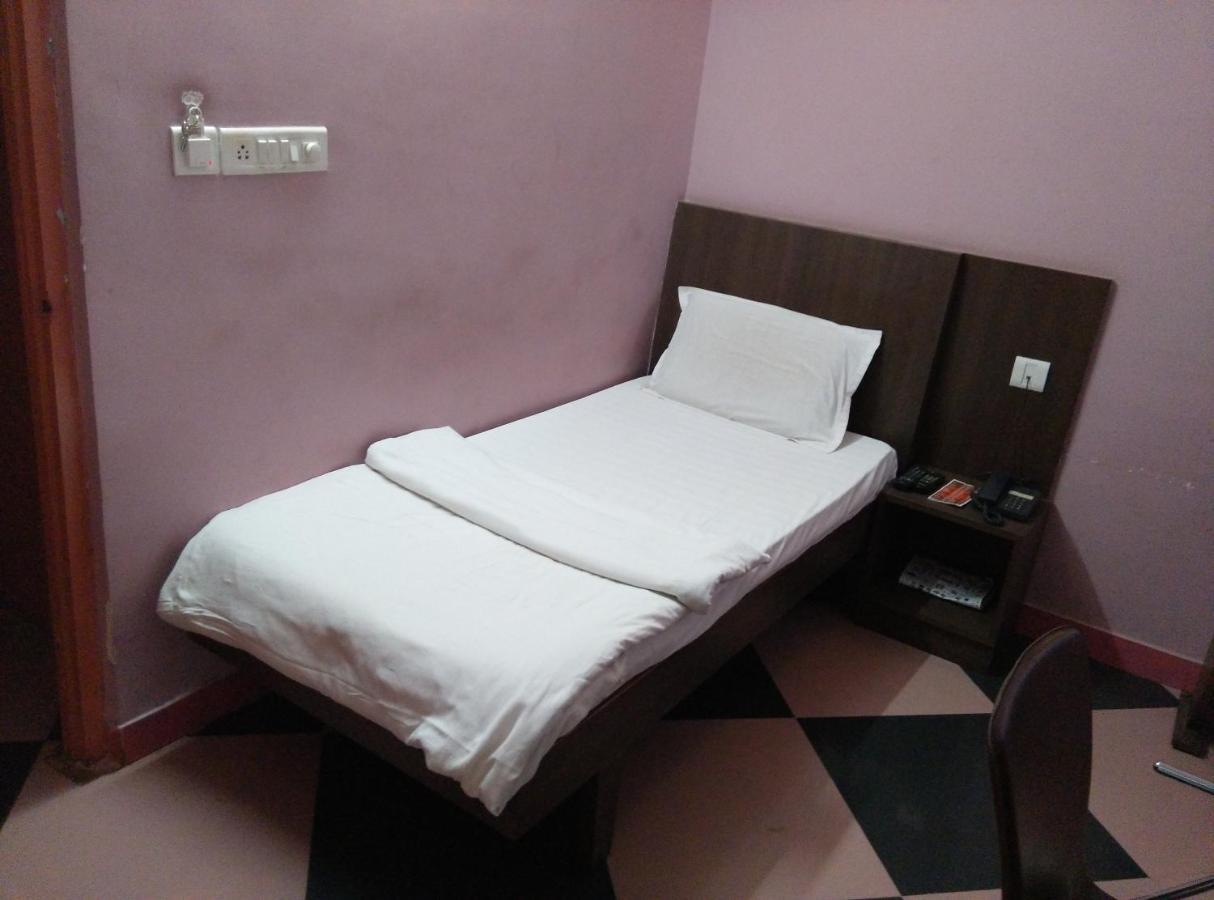 Nash Inn Bengaluru Kültér fotó
